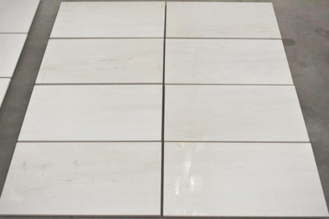 Thassos Crystal tiles